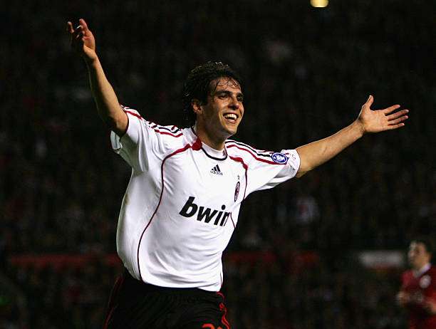 kaka-of-ac-milan-celebrates-scoring-his-teams-second-goal-during-the-picture-id73963110-800