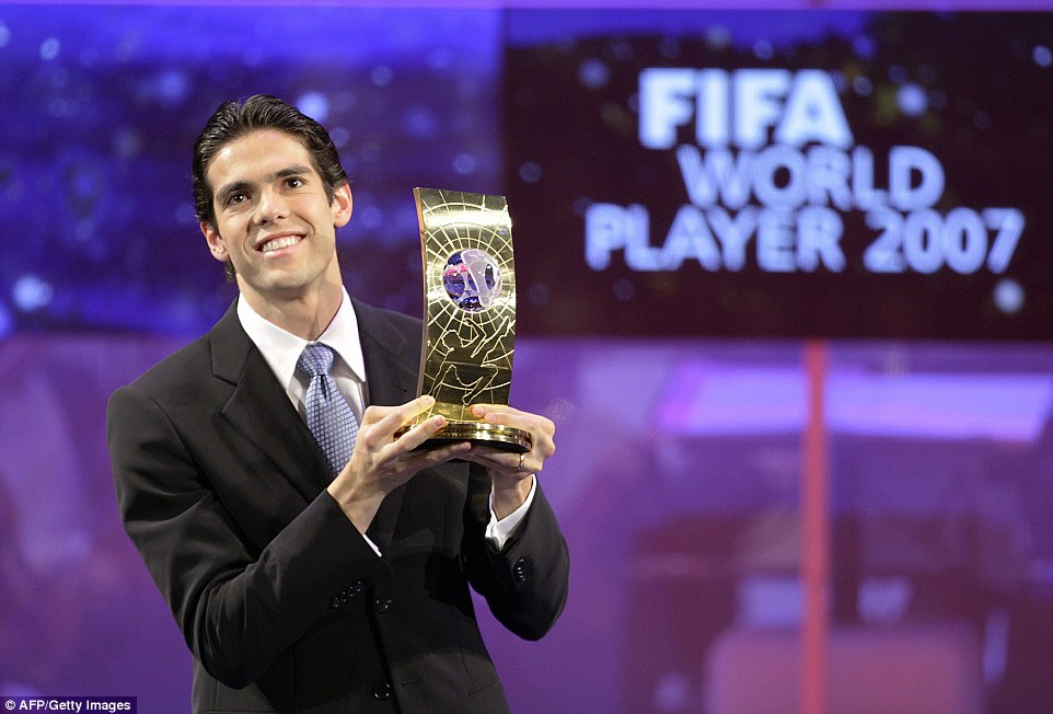 26EE380500000578-3008351-Kaka_proudly_displays_his_FIFA_World_Player_of_the_Year_award_at-a-33_1427152877807