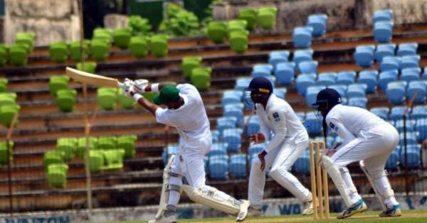 বৃষ্টি বাধার পর খুলনায় ড্রয়ের পথে এইচপি ম্যাচ