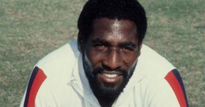 Sir-Viv-Fielding